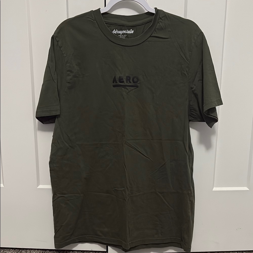 Men’s Aeropostale basic dark green T-shirt size: XL